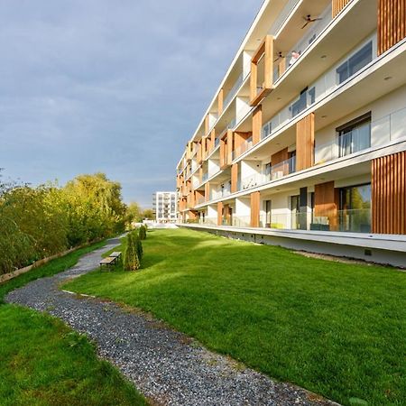 Il Lago - Turquoise - Cozy Luxurious Smart Home By The Lake Voluntari Eksteriør billede