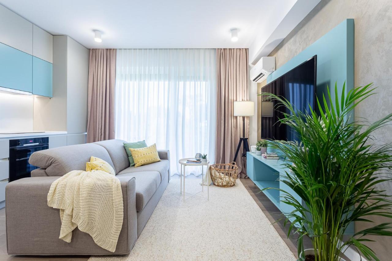Il Lago - Turquoise - Cozy Luxurious Smart Home By The Lake Voluntari Eksteriør billede