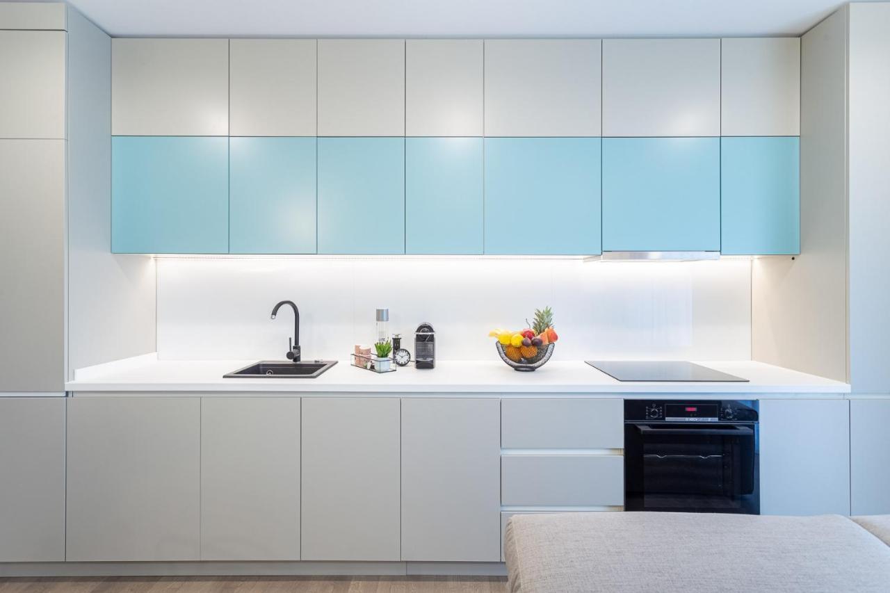 Il Lago - Turquoise - Cozy Luxurious Smart Home By The Lake Voluntari Eksteriør billede